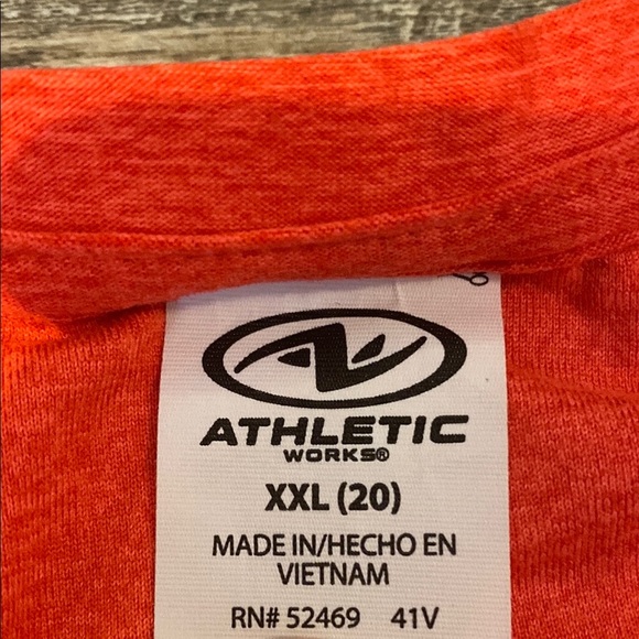 Bright Coral Classic Fit Short Sleeve Women's Crewneck Tee Shirt Size XXL (20) - Picture 5 of 8